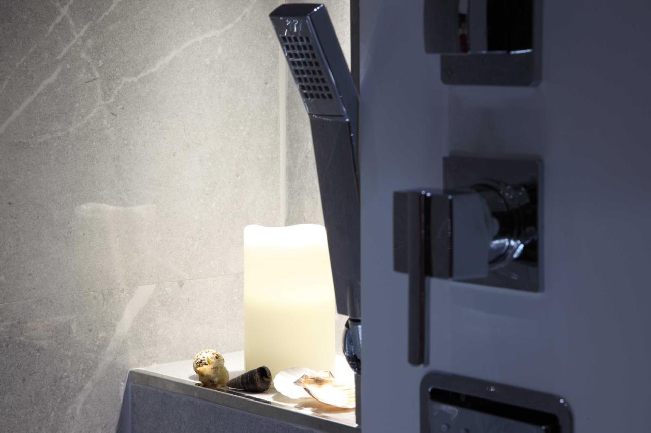 Isademar Bed & Breakfast ซานตา เตเรซา กัลลูรา ภายนอก รูปภาพ
